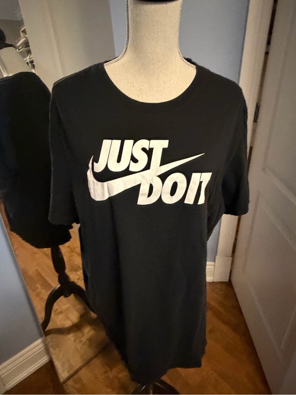Nike Black T‑Shirt with White "Just Do It" Logo